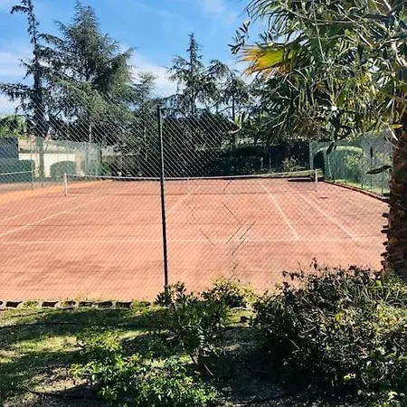 Appartement Secured Parc Velusine With Private Parking, Terrace, Pools And Tennis Courts.