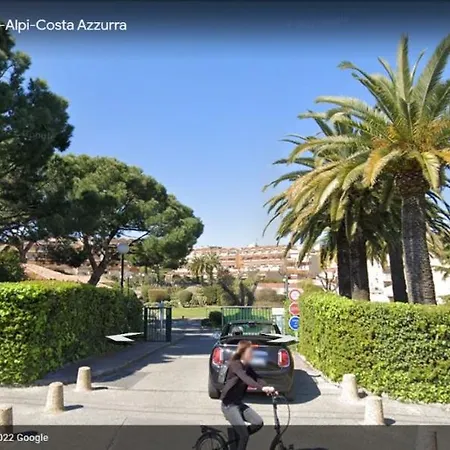 Lägenhet Secured Parc Velusine With Private Parking, Terrace, Pools And Tennis Courts. *